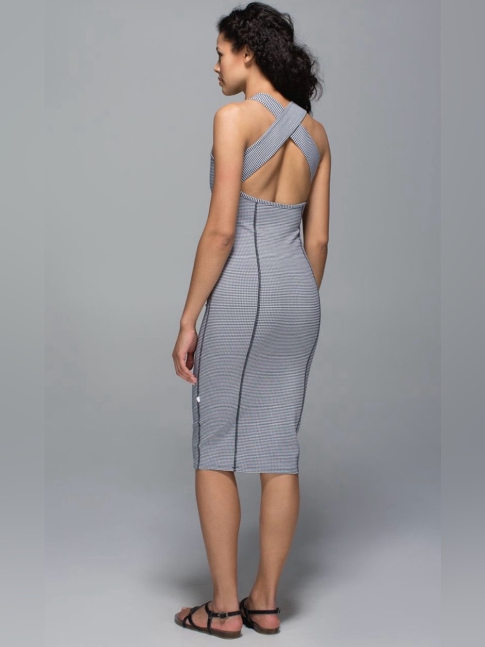 Lululemon Gingham Picnic Midi Bodycon Dress in Light Gray, size 2